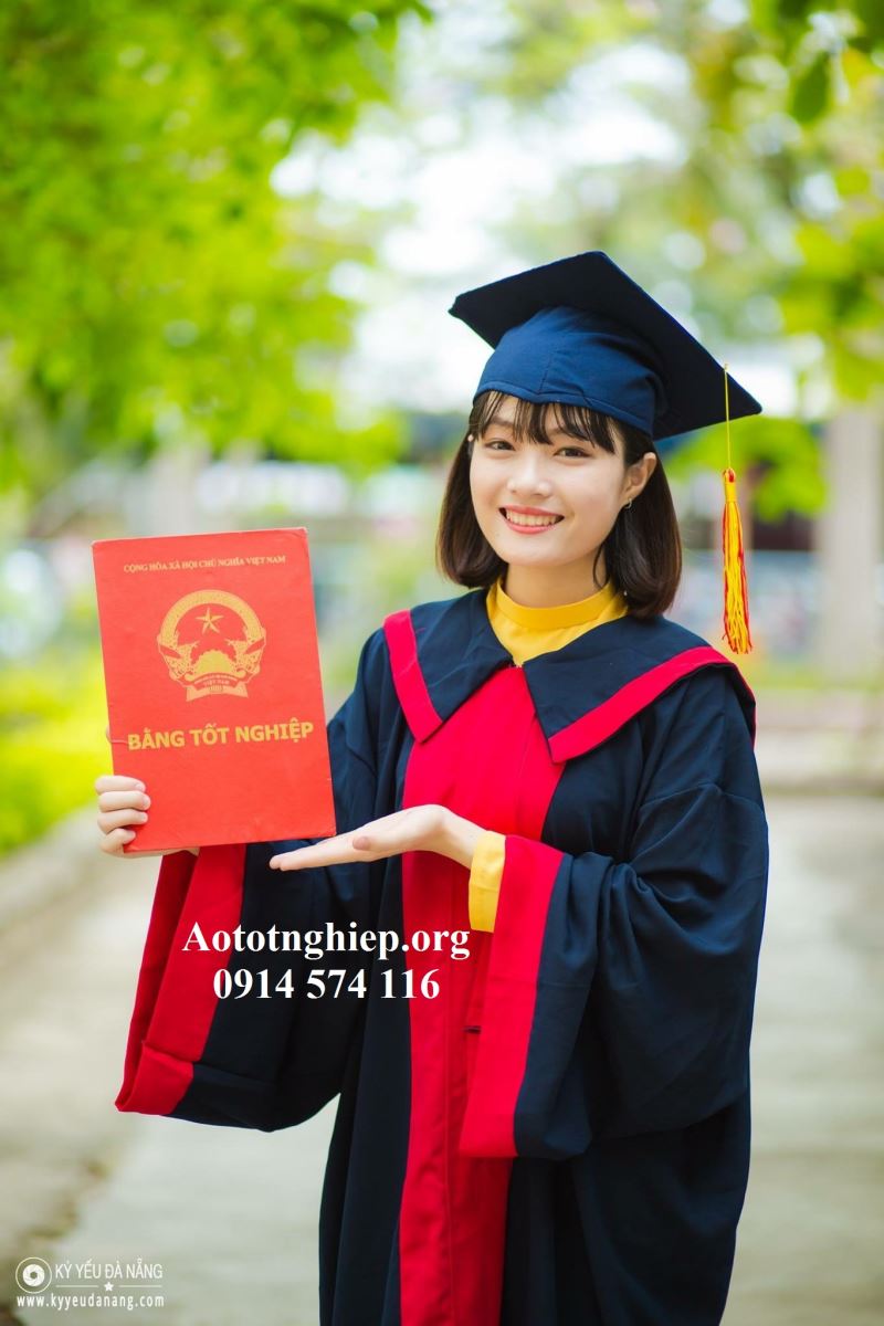 Cho thuê áo Tốt nghiệp HCM